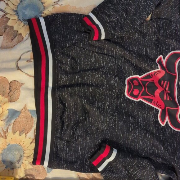 Chicago Bulls Hoodie Medium Men - Picture 4 of 7